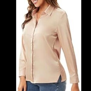 SCALIER" women's long sleeve satin button-down shirt or blouse size M.